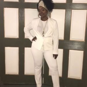 Meet your Posher, Shaheeda